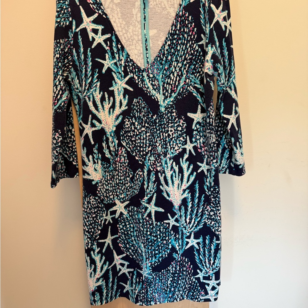 Lilly Pulitzer Blue and White Starfish Long Sleeve Dress. Gently worn